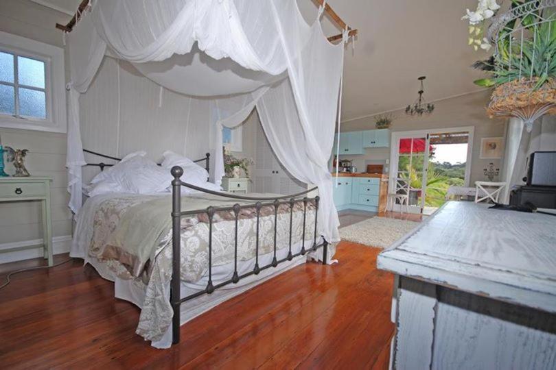 Freshwaterfarm - Muriwai Villa Waimauku